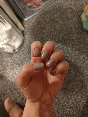 Customer photo review of Macarons Gel Polish Didier Lab 'Cappucino'
