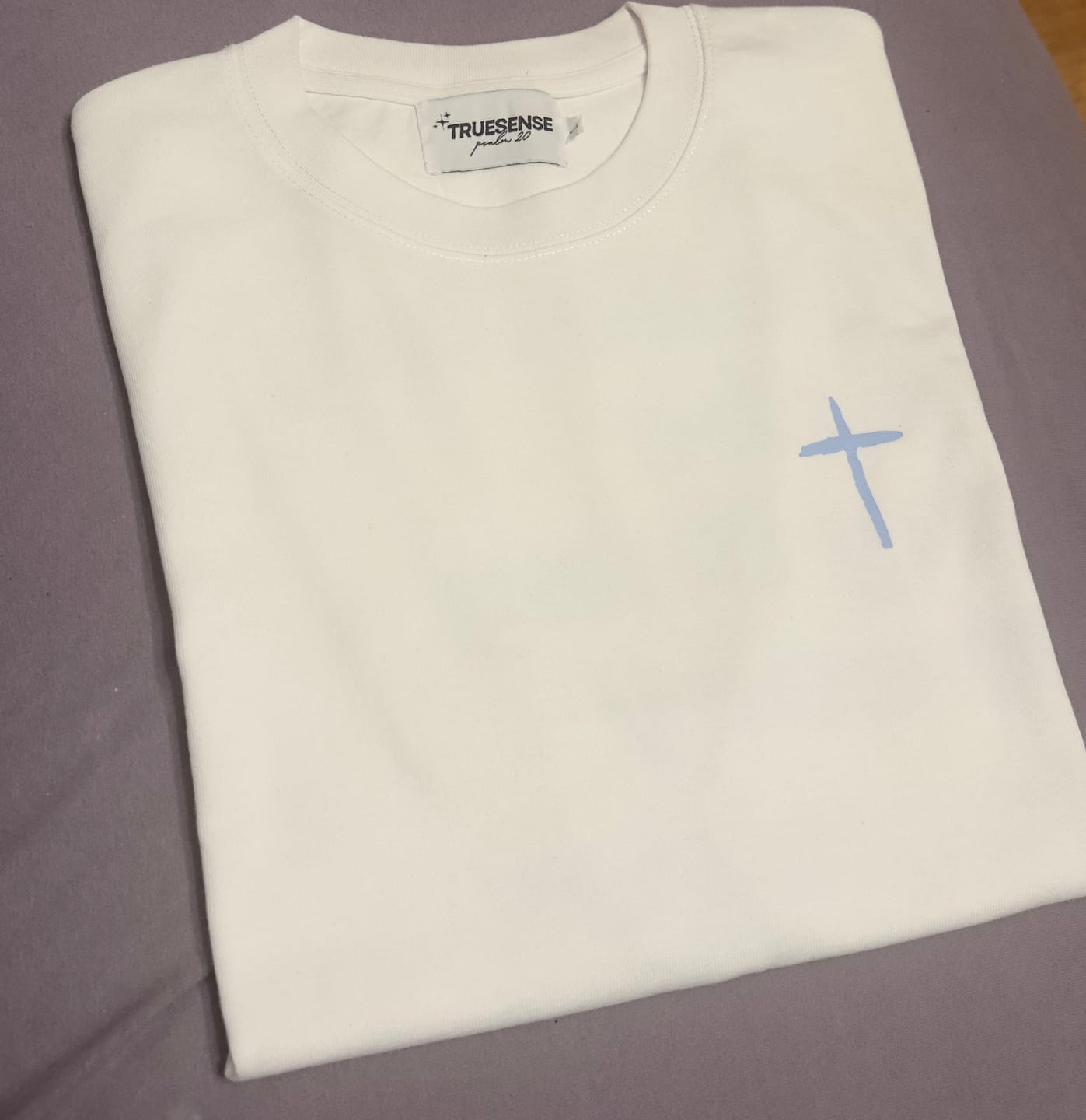 Customer photo review of CREATOR | heavyweight t-shirt
