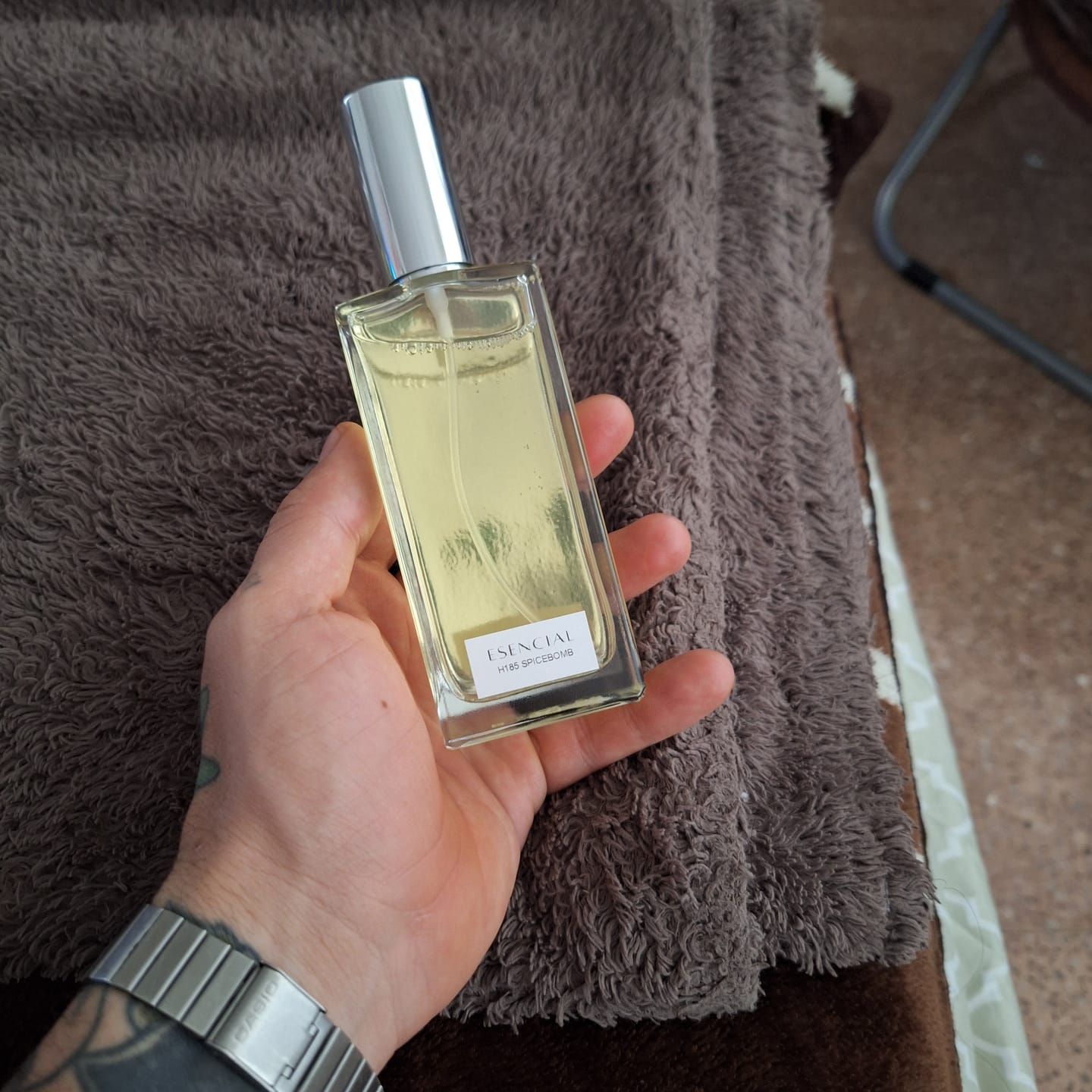Customer photo review of H185 Inspirado en: Spicebomb - Viktor & Rolf