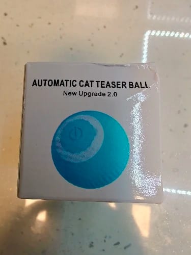 Customer photo review of Cat Interactive Electronic Automatic Rolling Magic Ball Toy: Self-moving Kitten Electric Ball for Cat Training