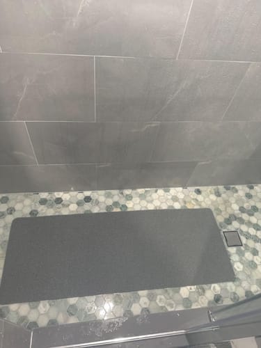 Customer photo review of Non-Slip Shower Mat