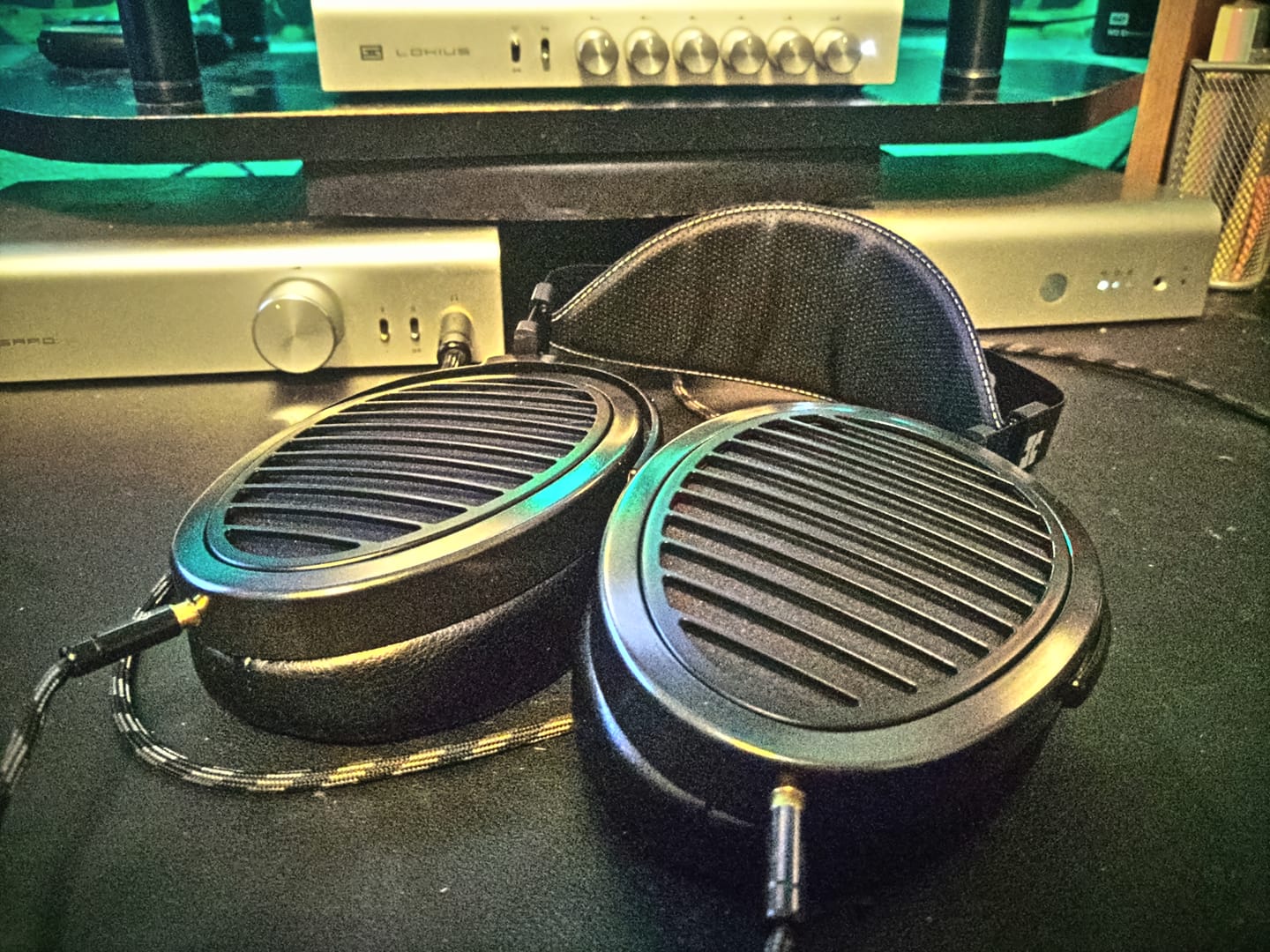 Customer photo review of Hifiman Arya Headphones | Stealth Magnets Edition