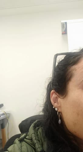 Customer photo review of עגילי אבן חן 3 צבעים בפנים | Lin