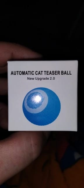 Customer photo review of Cat Interactive Electronic Automatic Rolling Magic Ball Toy: Self-moving Kitten Electric Ball for Cat Training