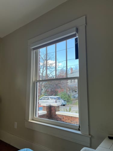Customer photo review of SmartWings Motorized Roller Shades 100% Blackout Linen