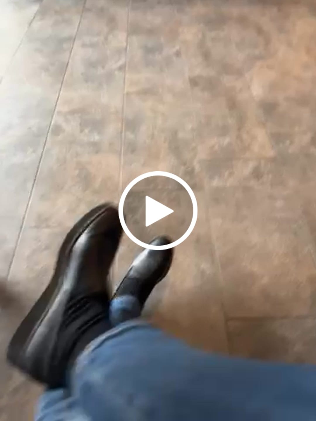 Customer video review of Ankle Socks • Paper-thin Linen