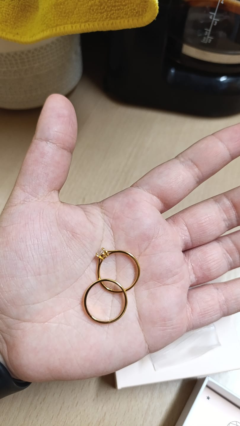 Customer photo review of Anillo LePetite