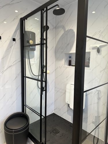 Customer photo review of Hudson Reed Apex Matt Black Sliding Shower Enclosure - 1200 x 800mm