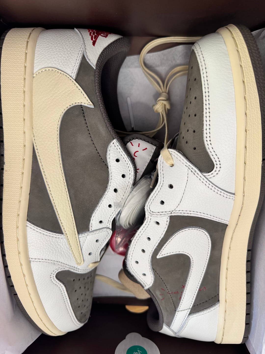 Ken W. review of Travis Scott x AJ1 Low OG 'Reverse Mocha' photo 1 out of 4