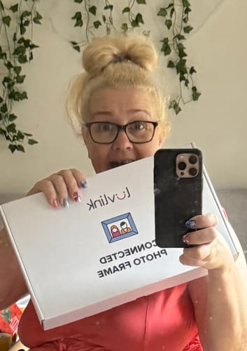 Customer photo review of Digital Photo Frame