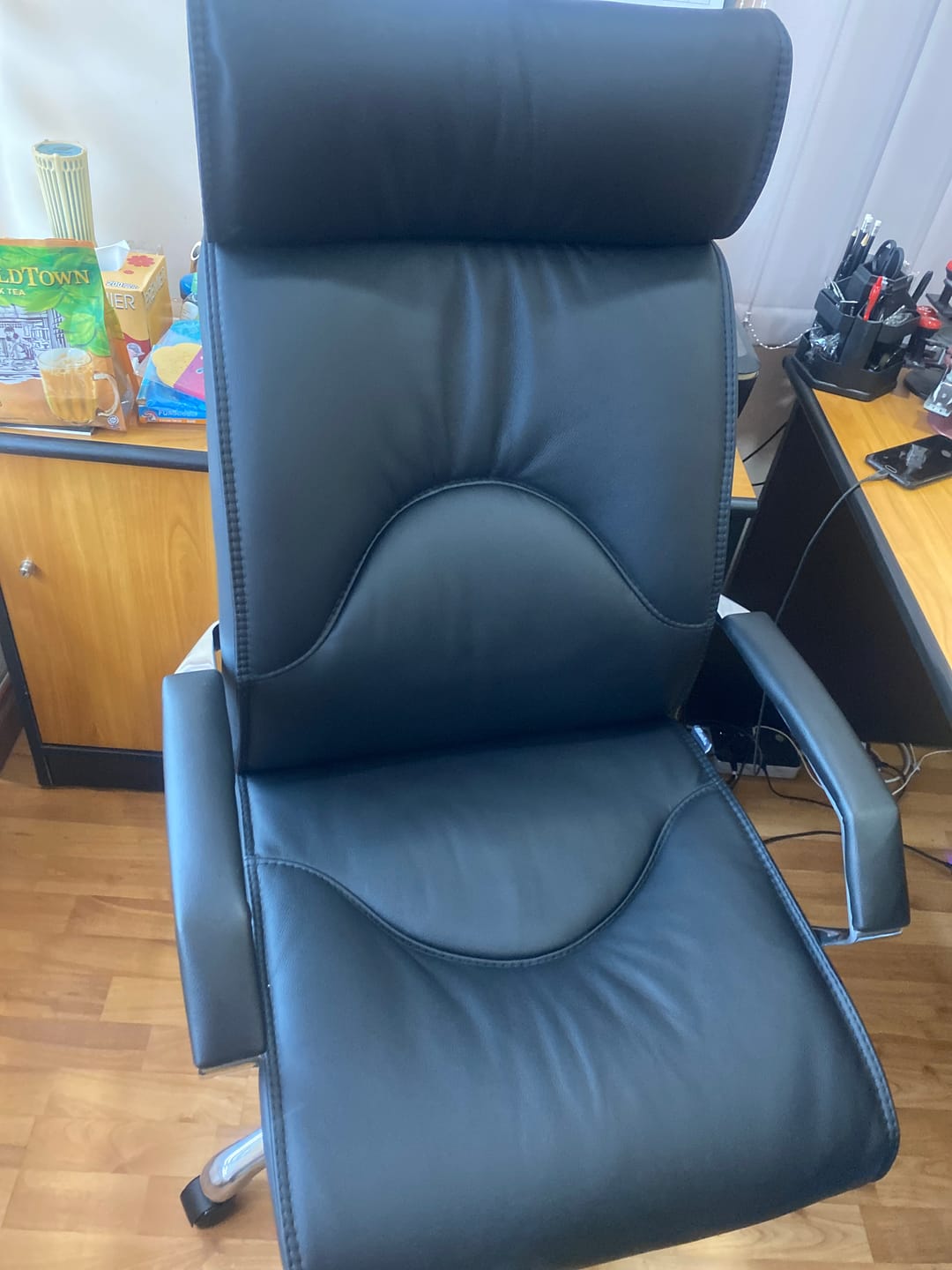 Customer photo review of XG418 Half Leather Highback Chair