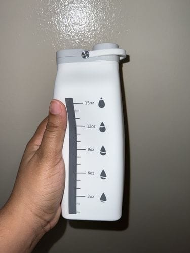 Customer photo review of Junobie Liquid Gold Reusable Milk Storage Boxes