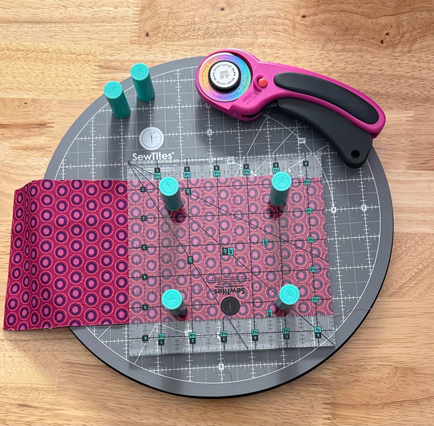 Customer photo review of Sew Magnetic 6.5" x 6.5" Ruler
