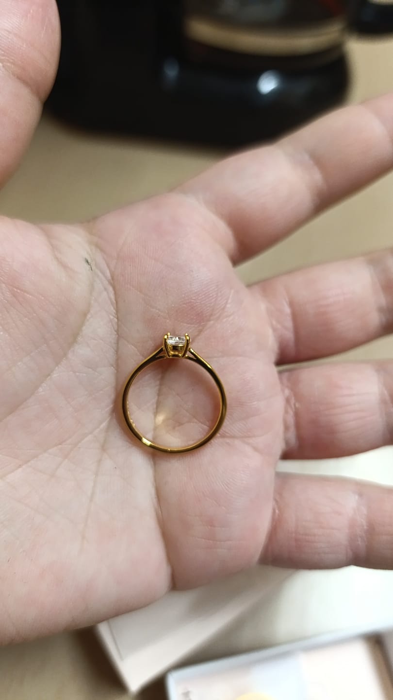 Customer photo review of Anillo Circonita Oval