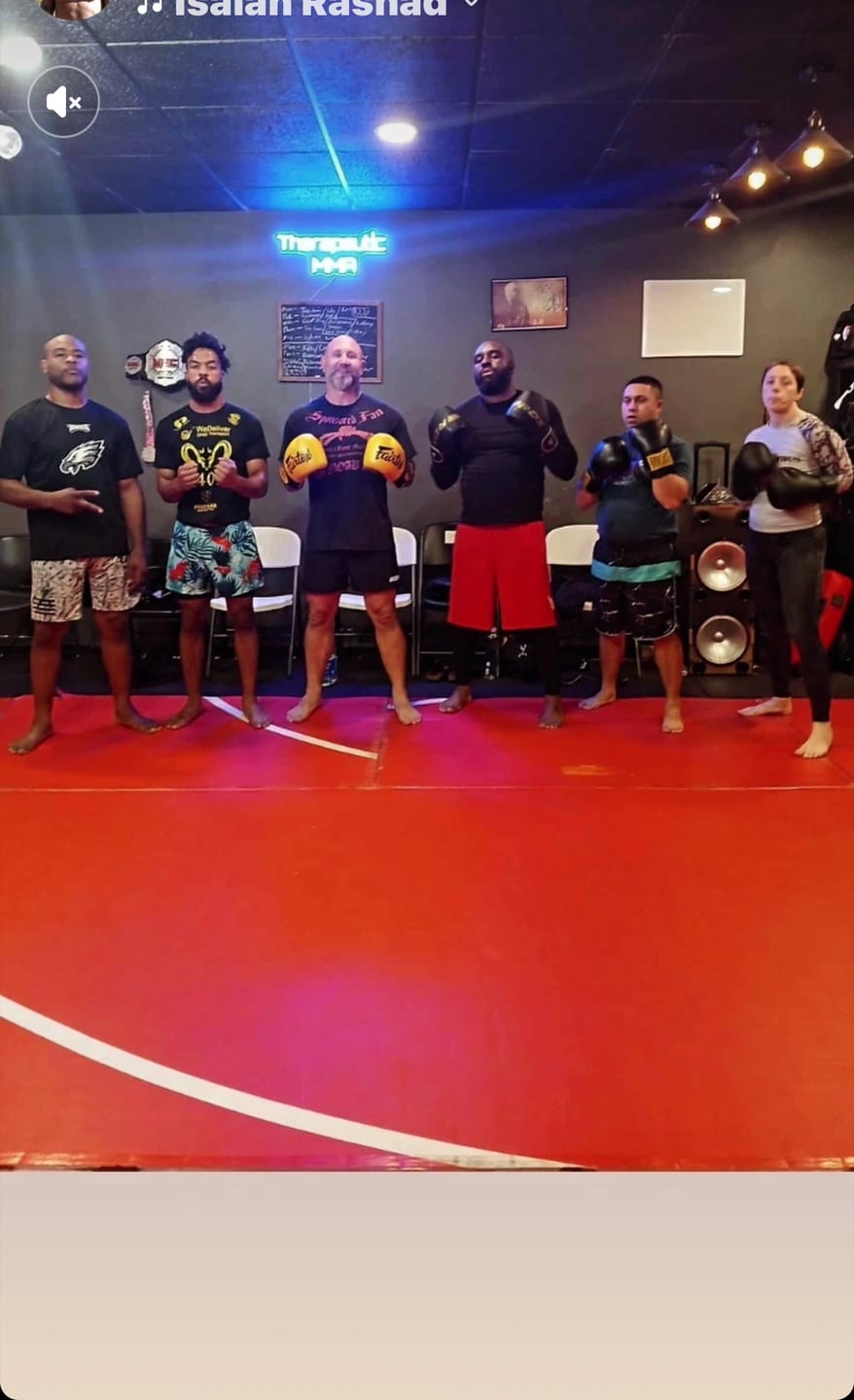 Customer photo review of Fairtex BGV18 Gold Muay Thai Boxing Glove