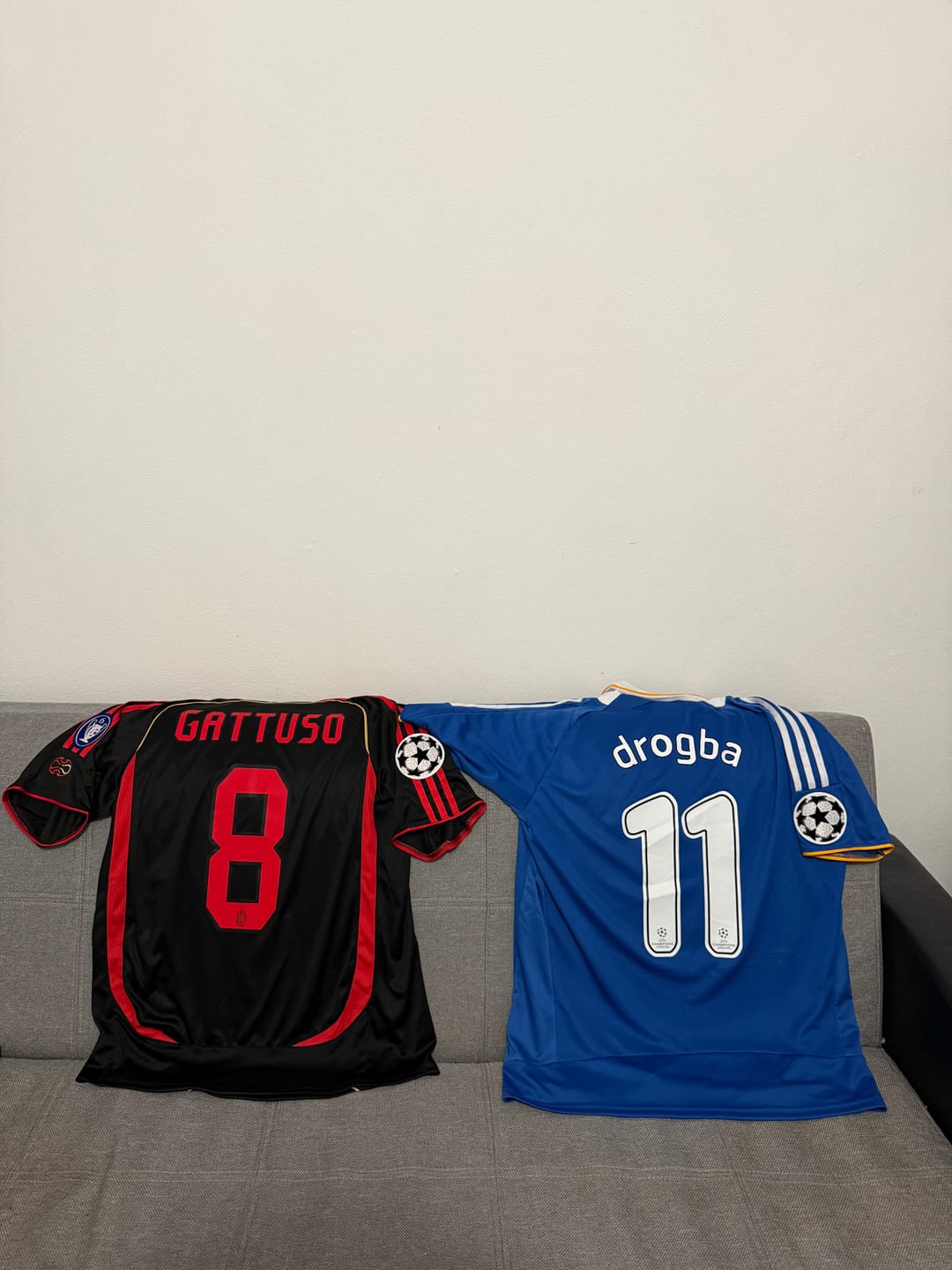 Customer photo review of Didier Drogba 11 Chelsea 2008 Champhions League Final Jersey Trikot