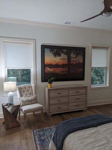 Customer photo review of SmartWings Motorized Light Filtering Roller Shades 70% Blackout Linen