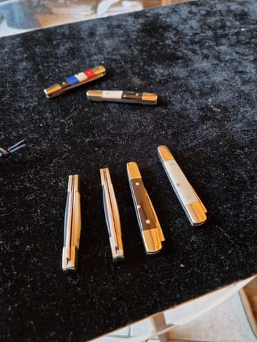 Customer photo review of Chroma Color-Changing Knives Set by TCC Magic