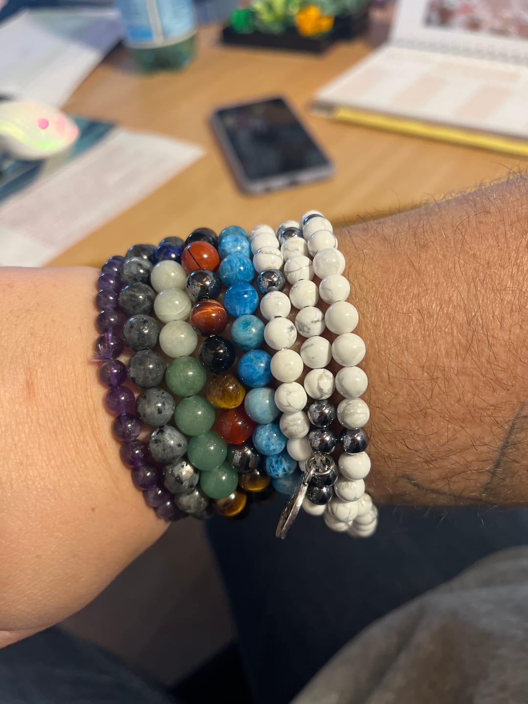 Customer photo review of Bracelet Mala "Bien-être Féminin" en Howlite