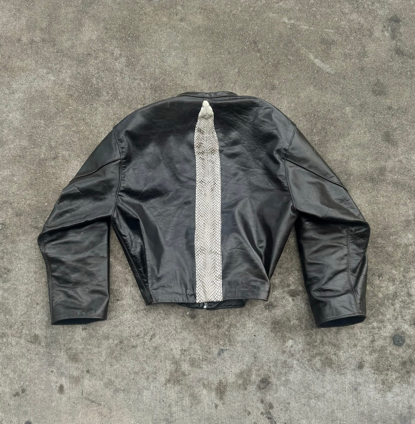 Customer photo review of Head-On Cobra Hide