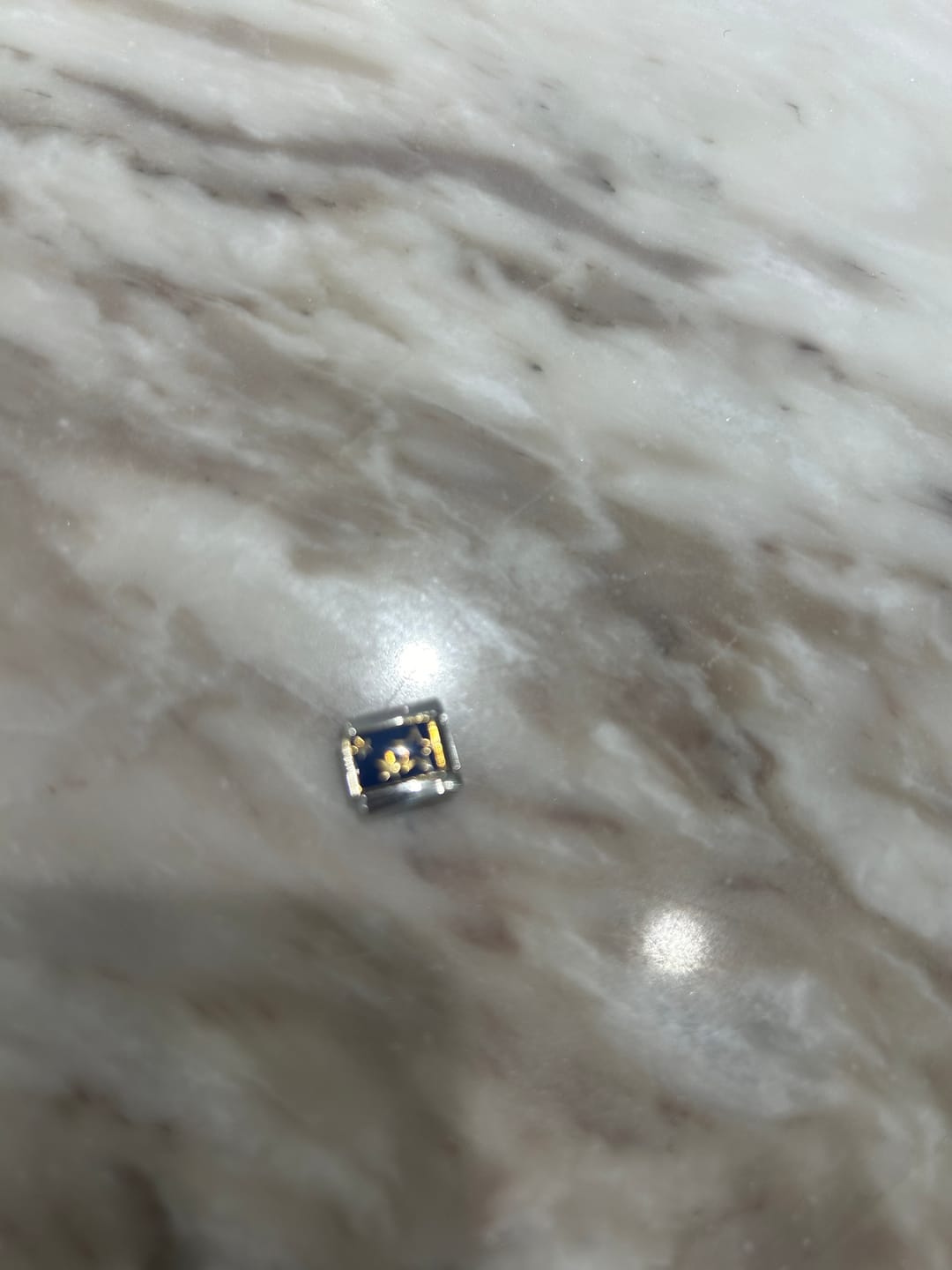 Customer photo review of Charm Luna Con Fondo Azul