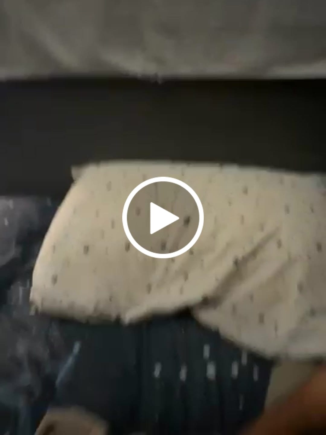 Customer video review of Luxurious Plain Hotel Pillow