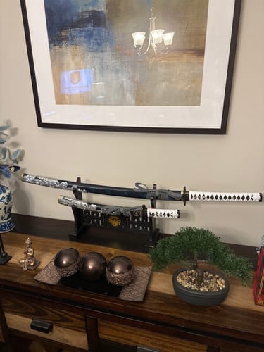 Customer photo review of Katana Ghost Of Tsushima - Limited Edition