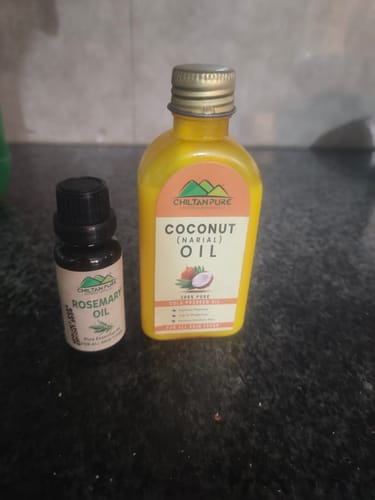 Customer photo review of Coconut Oil For Hair & Skin – Antiseptic Moisturizer & Supports Hair Nourishment