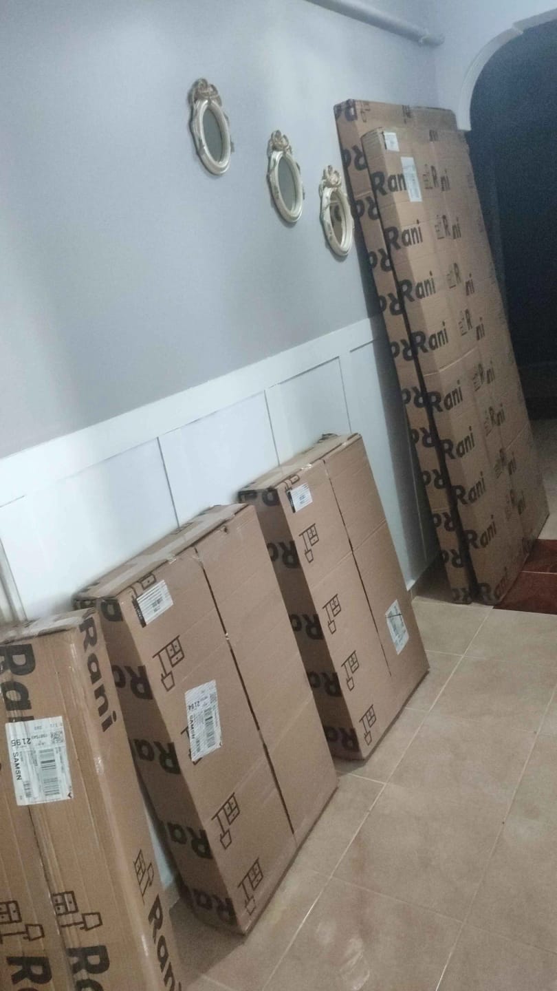 Customer photo review of Rani F4 Geniş Gardırop Elbise Dolabı 6 Kapaklı 2 Çekmeceli 12 Raflı 2 Askılı Tek Modül Beyaz