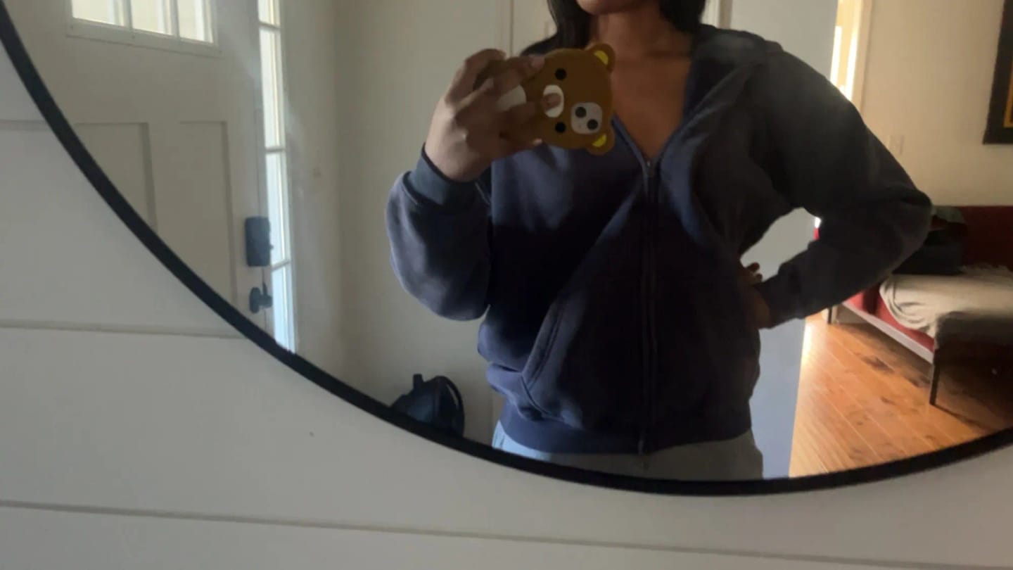 Customer photo review of THE CLASSIC ZIP UP