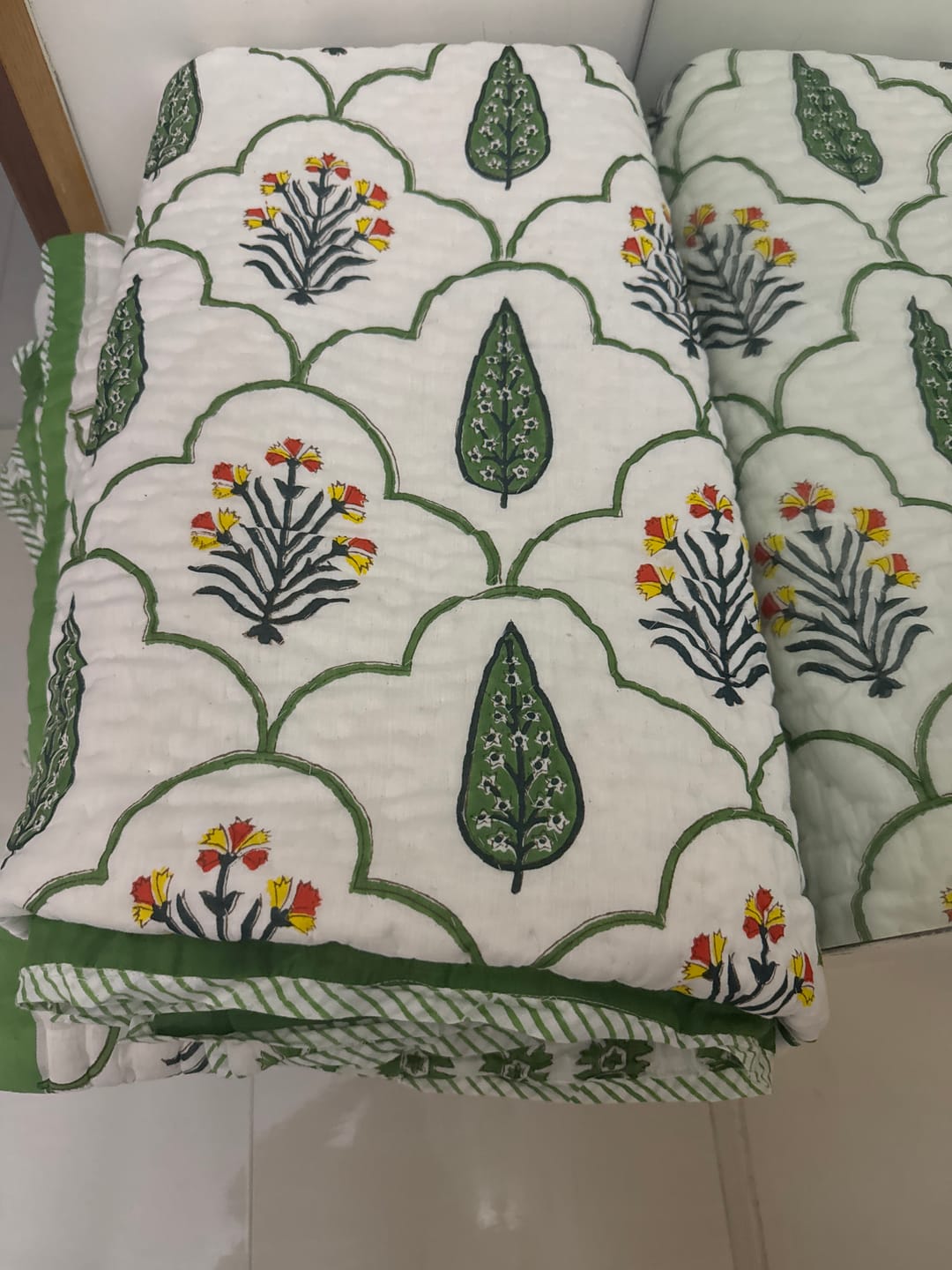 Customer photo review of Marigold Muslin Razai For Summer