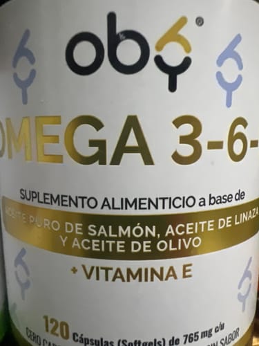 Customer photo review of OMEGA 3 6 9 + Vitamina E | 3 aceites puros: Salmon, Linaza, Olivo | OBY Omega 3-6-9, 120 softgels SIN sabor, SIN olor