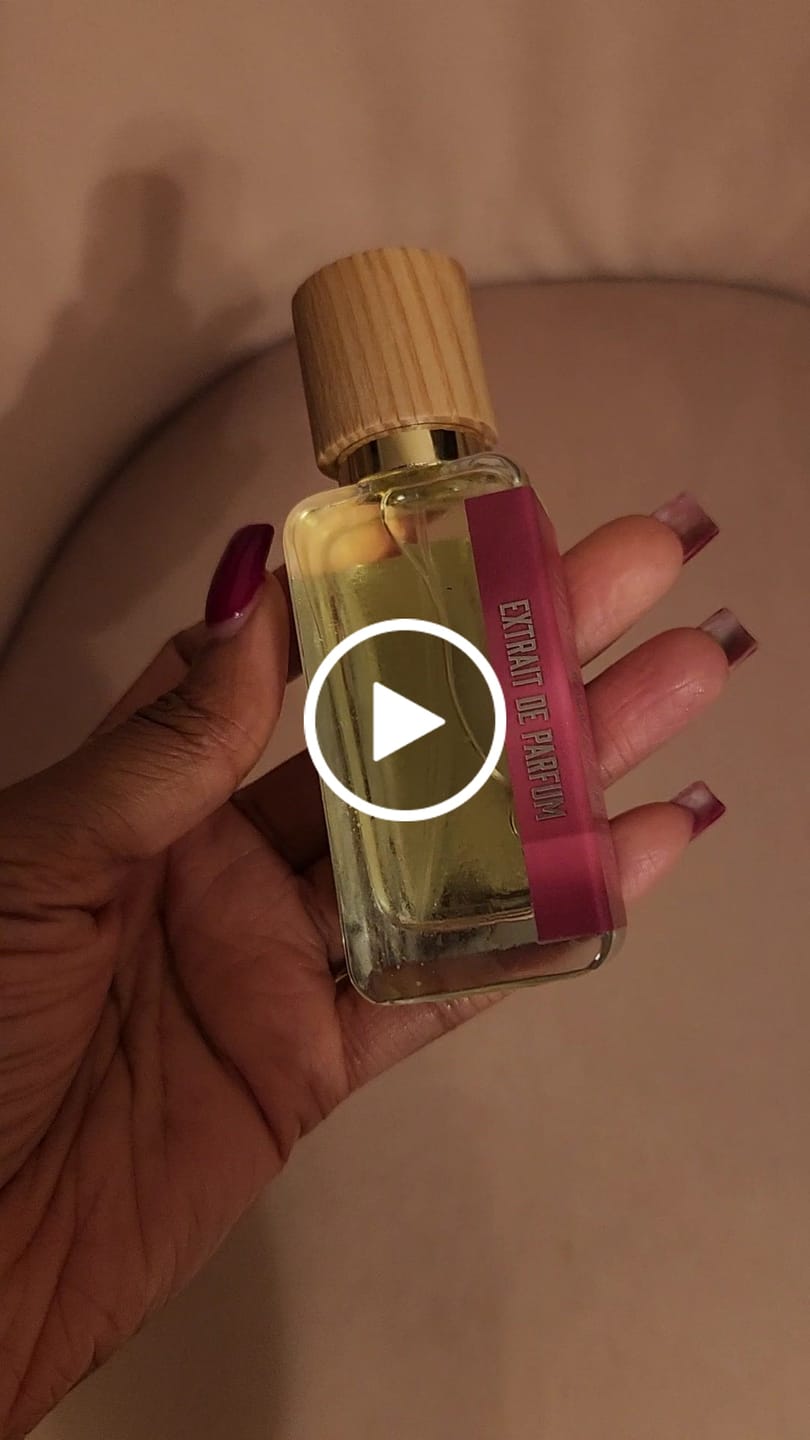 Customer video review of Hey Sweetie!