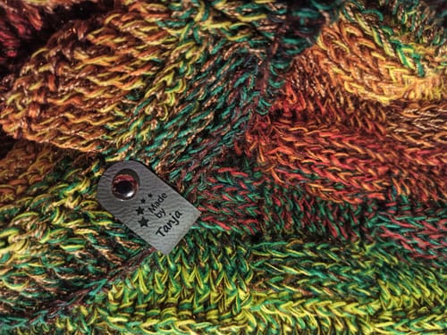 Customer photo review of Kunstleder-Labels mit Chicago Screws - Personalisierte Labels