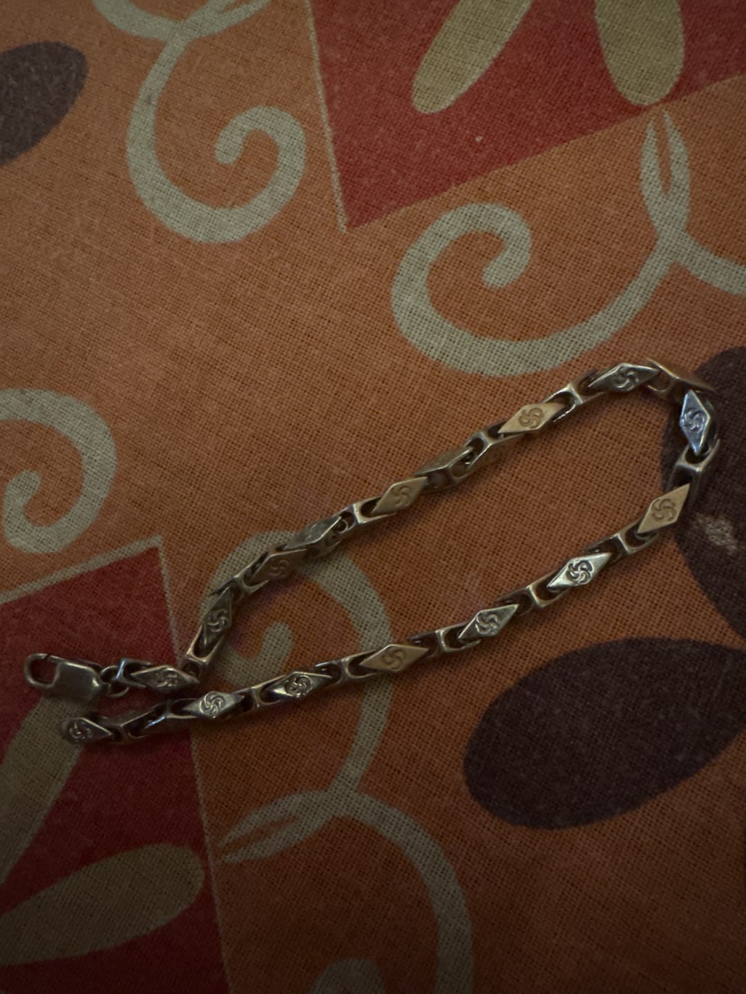 Customer photo review of Aurelian Kite Two Tone Men's Silver Bracelet
