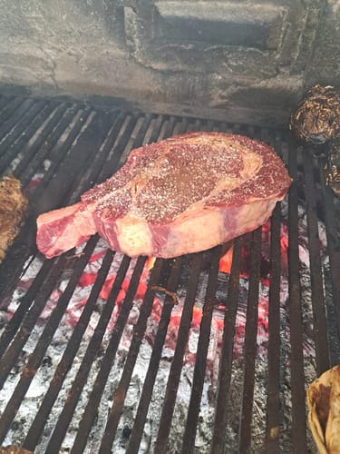 Reseña con foto de un cliente sobre Rib Eye Steak Black Brangus