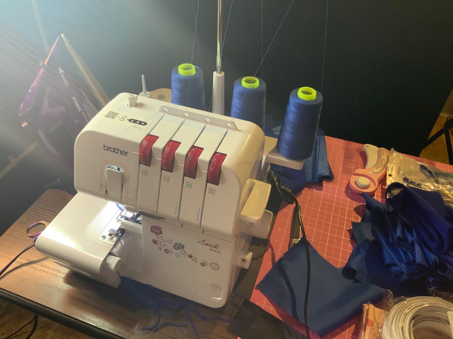 Customer photo review of Overlocking Thread - 3000 Yards