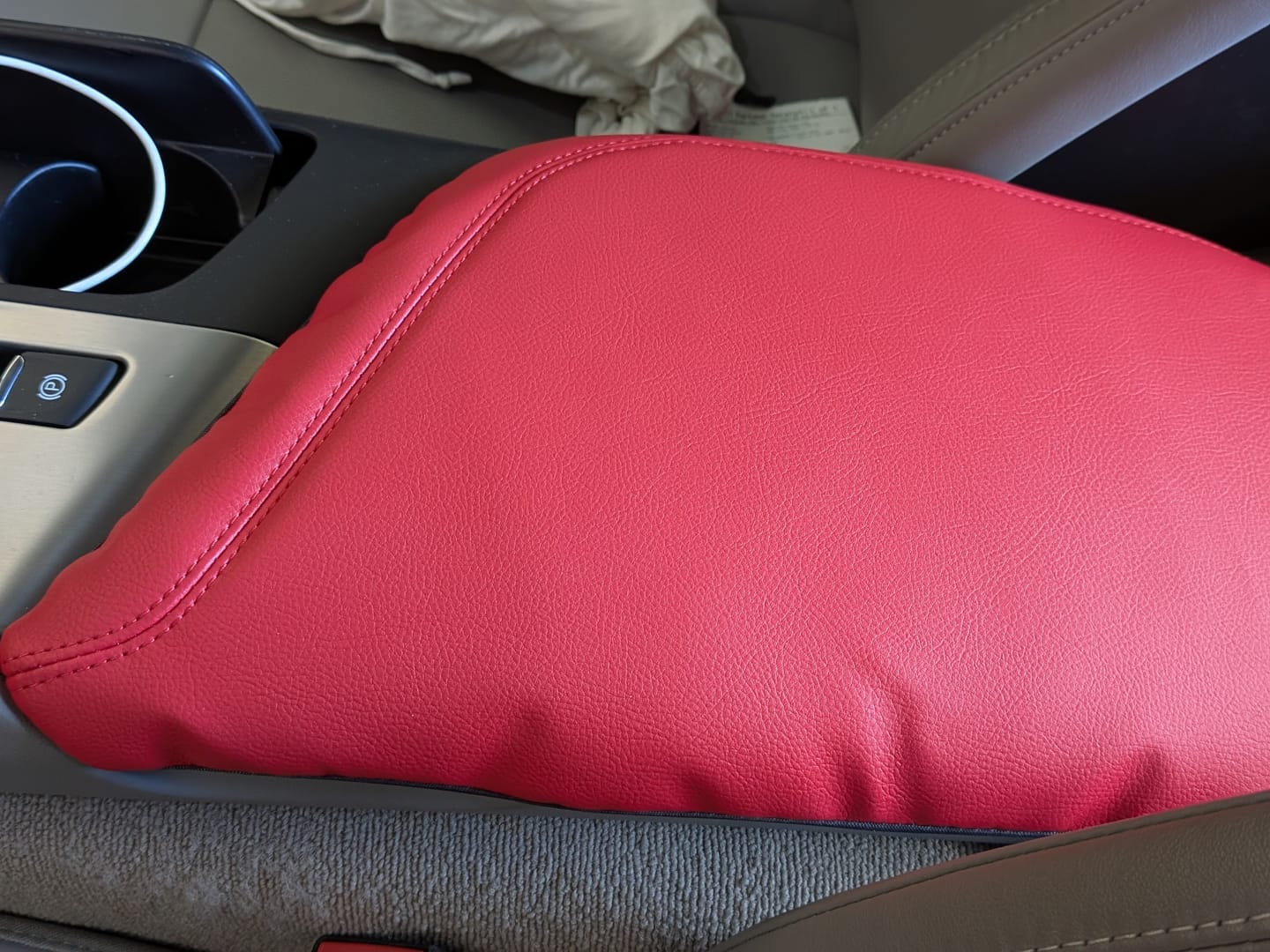 Customer photo review of Corvette C7 Center Console Lid Armrest Cover