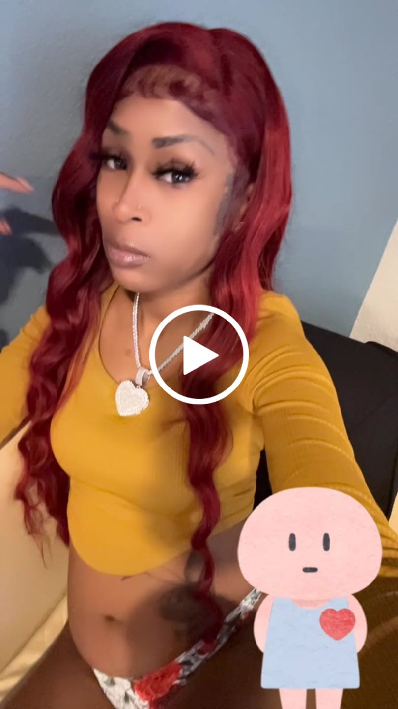 Customer video review of MARY JANE NECKLACE SET