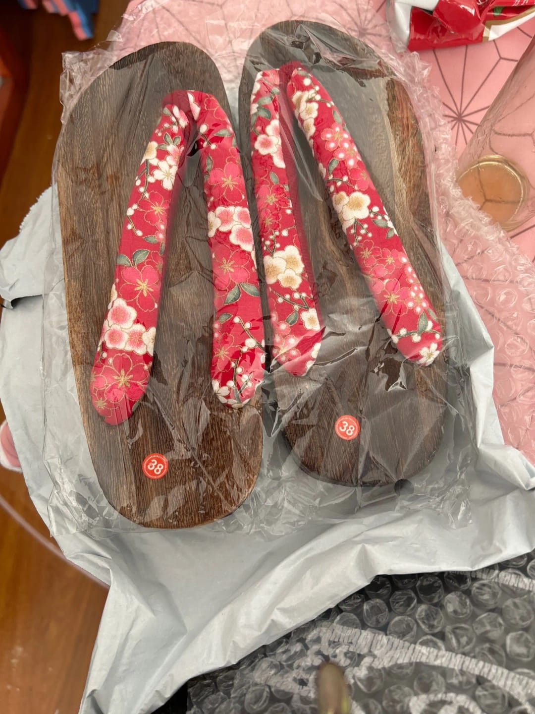 Customer photo review of Japanese Geta Flat Bottom Sandals