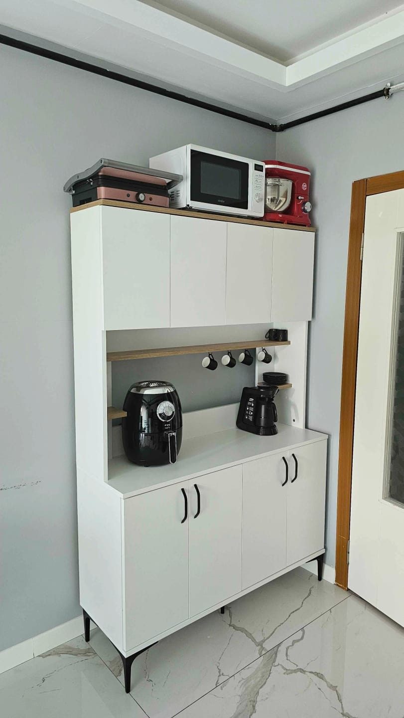 Customer photo review of Rani JE176 Çok Amaçlı Dolap 8 Kapaklı Raflı Kiler Mutfak Dolabı Beyaz - Sepet Ceviz