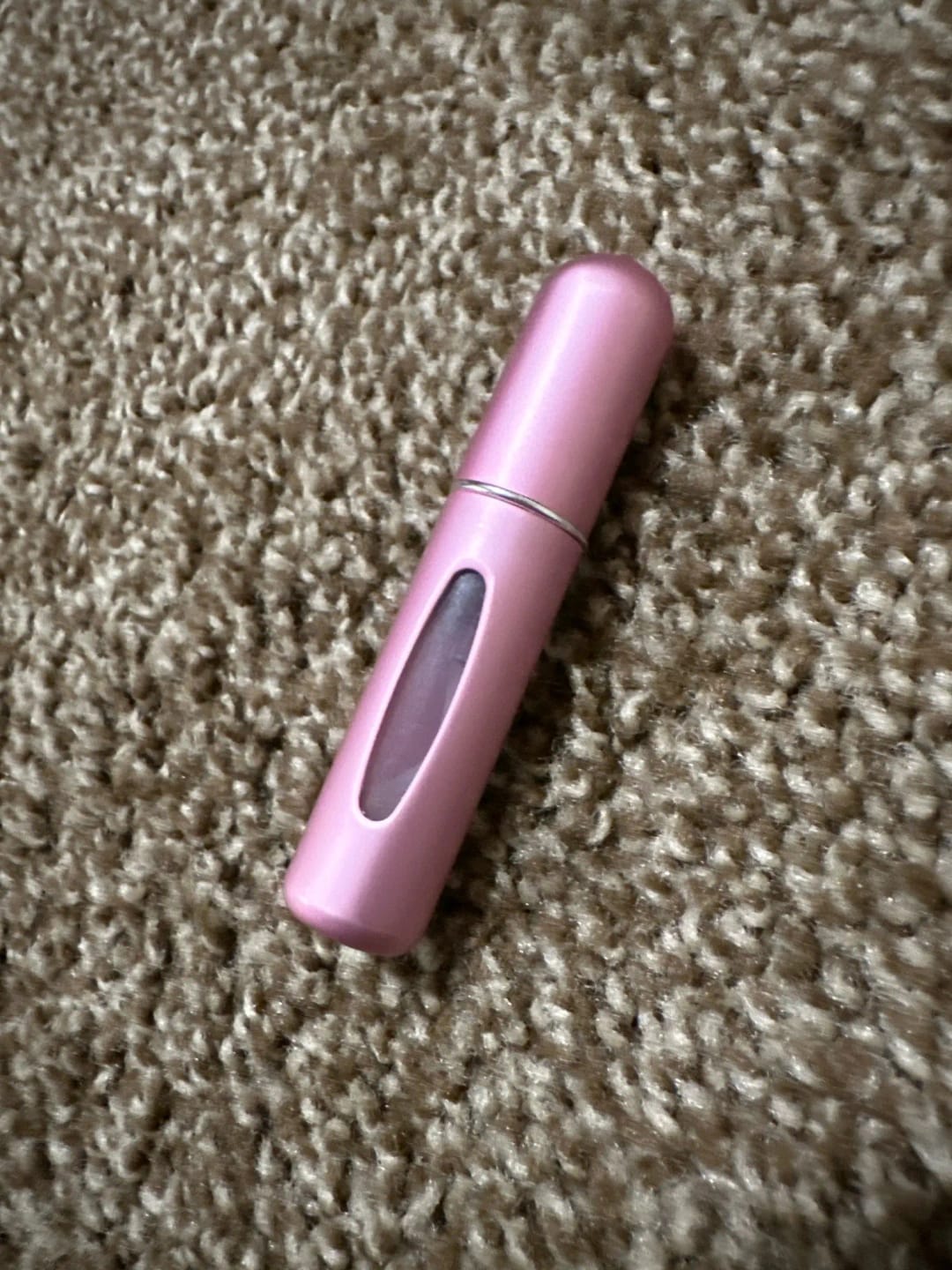 Customer photo review of Enamel-Coated Atomizer 5ml Perfume Bottle Refillable — Black | KIMLUD