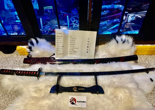 Customer photo review of katana red and black