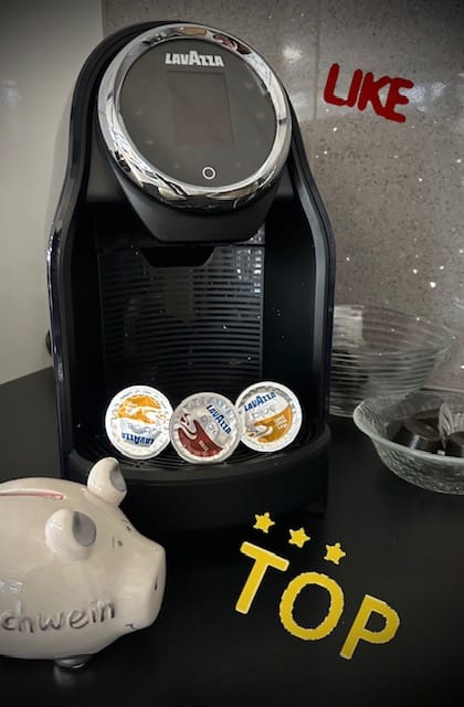 Customer photo review of CAFFÈ Crema Lungo 100% Arabica LAVAZZA BLUE 100 Kapseln (970)