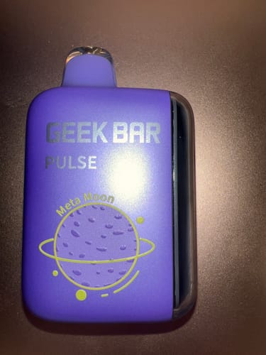 Maureen K. review of Meta Moon - Geek Bar Pulse 15000 image 1 out of 1