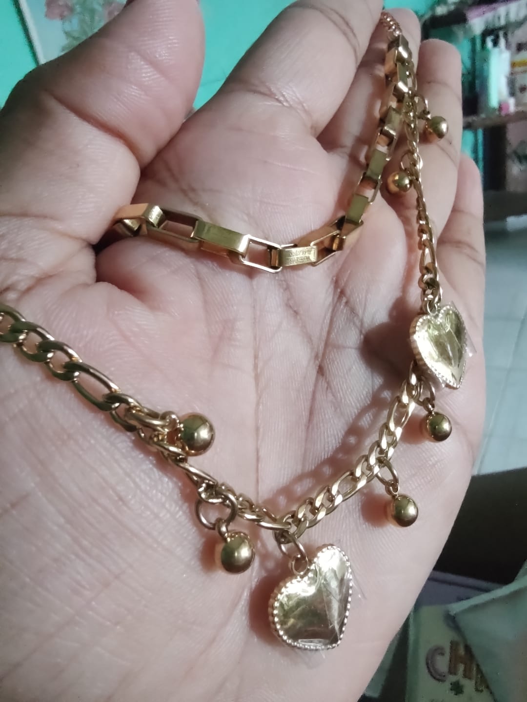 Customer photo review of Pulsera de Corazón