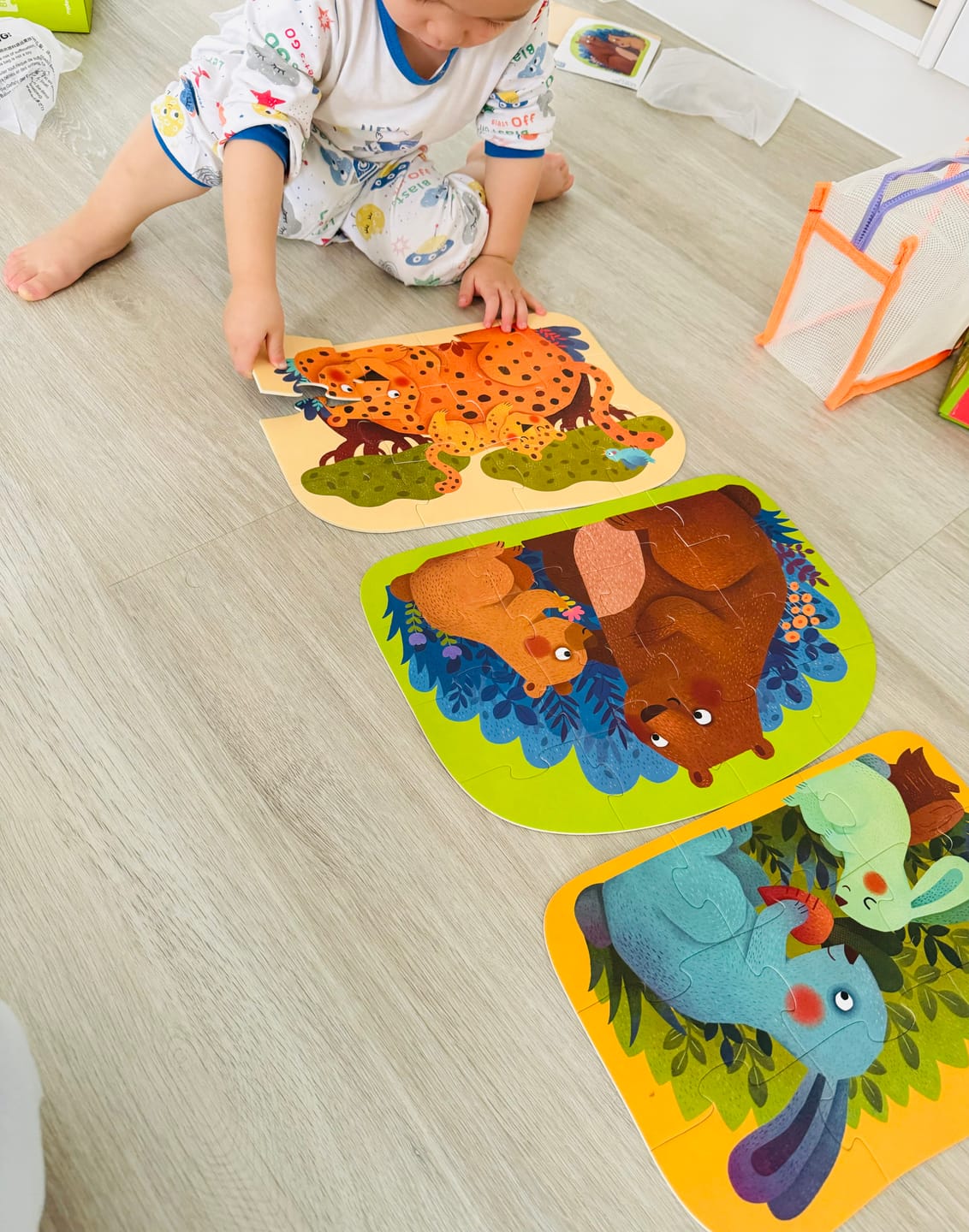Customer photo review of Level Up! Puzzles with Storage Bag Level 2- Kiss My Baby 3-in-1 Set