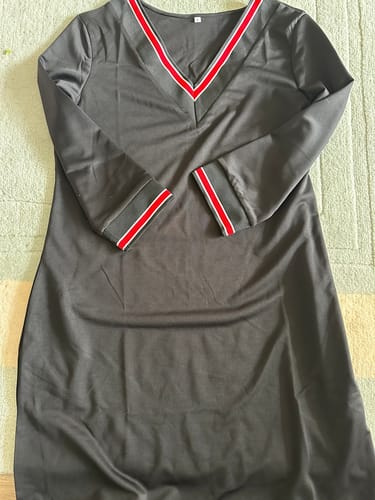 Customer photo review of Kleid mit V-ausschnitt und taschen