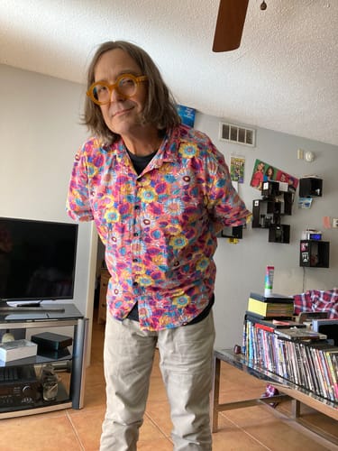 Customer photo review of Men's Pink Floral 100% Cotton Breathable Summer Short Sleeve Hawaiian Button Up Shirt