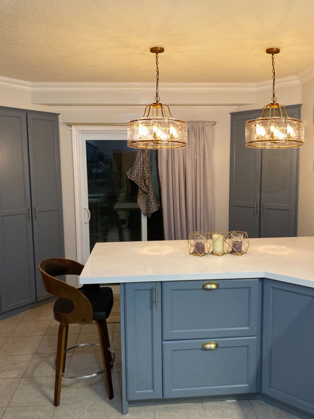 Customer photo review of Modern Brass 6-Light Rippled Glass Drum Pendant
